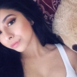 Meet your Posher, Dez